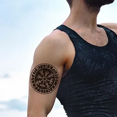 tatouage détermination runes viking