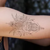 Tatouage éphémère Fleurs et arabesques