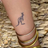 tatouage kangourou maori semi permanent