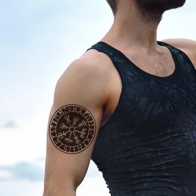 tatouage protection vegvisir