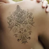 Tatouage temporaire lion décoré