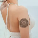 Faux tatouage mandala ultime