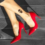 Tatouage temporaire petite tête de mort