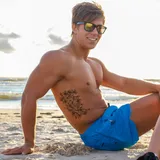 tatouage éphémère homme fleurs pommier
