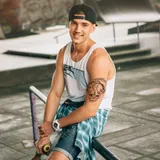 Tattoo éphémère homme horloge de la mort