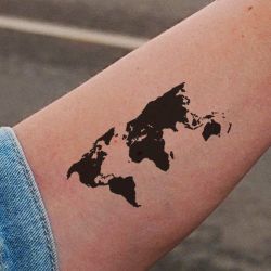 Tatouage éphémère carte du monde