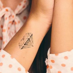 Tatouage éphémère diamants