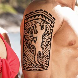 Tatouage maori salamandre