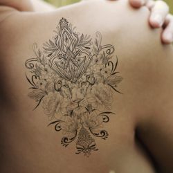 Tatouage temporaire lion décoré
