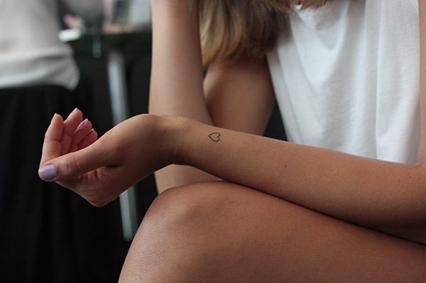 tatouage femme petit coeur