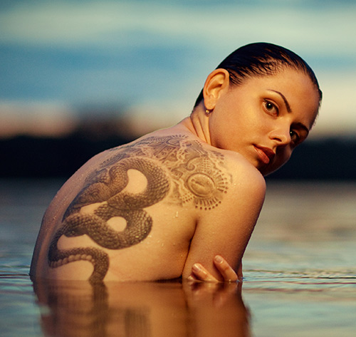 tatouage femme dos