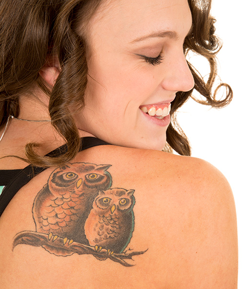 tatouage femme hibou