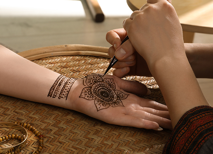 tatouage henné rosace
