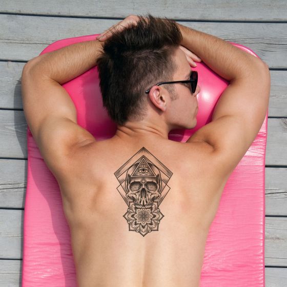 Faux tatouage Totem oeil tête de mort