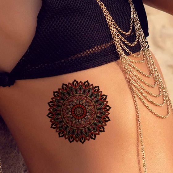 Tatouage éphémère mandalas coloré